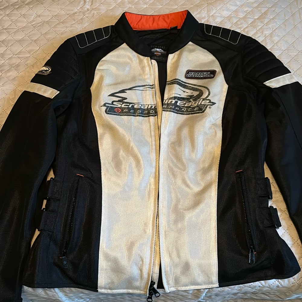 XL, used, very good conditions. No pads!